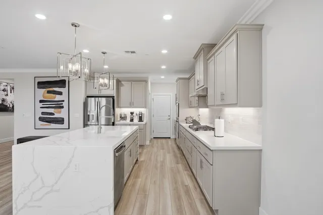 $689,850 | 2131 Satinleaf Drive, Riverbank, CA 95367