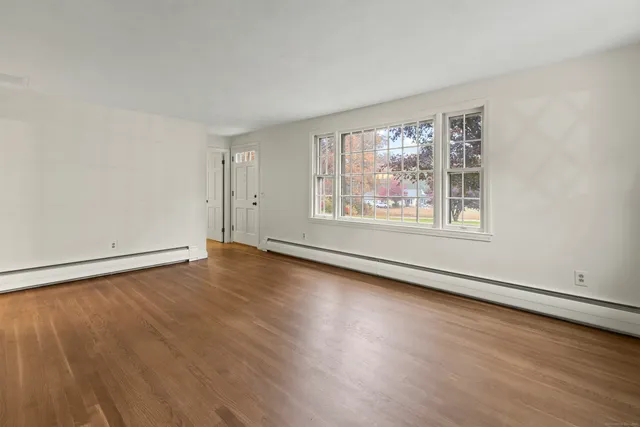 $485,000 | 296 Liberty Highway, Putnam, CT 06260