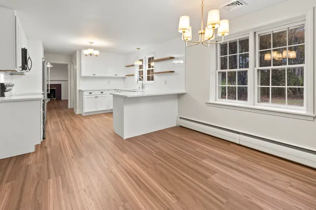 $485,000 | 296 Liberty Highway, Putnam, CT 06260