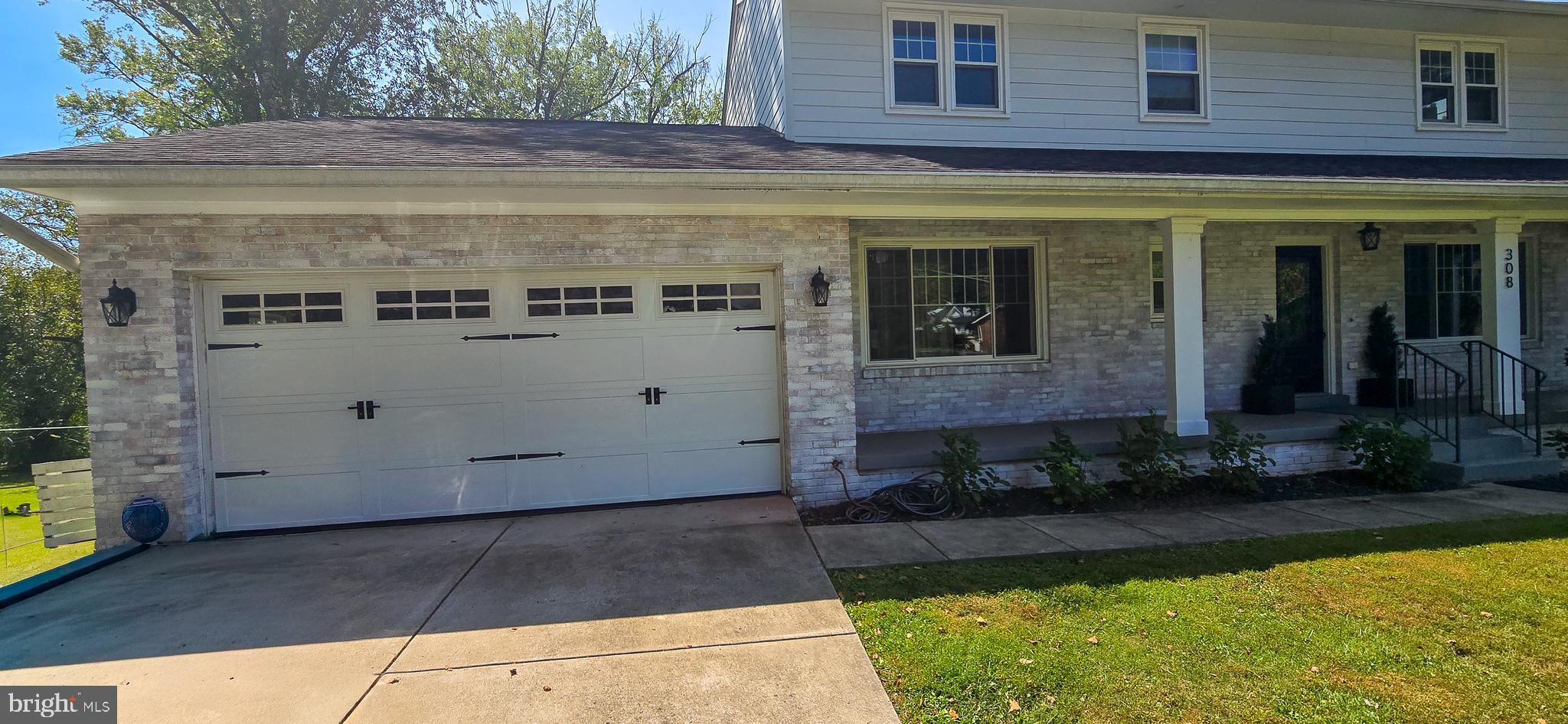 308 Old Courthouse Road Northeast Vienna, VA 22180 - Photo 30 of 35