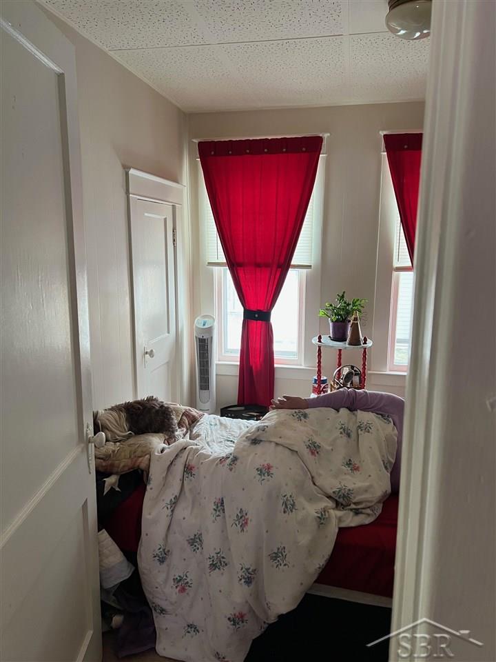 1018 South Hampton Street Bay City, MI 48708 - Photo 21 of 33 50063953-20.JPG