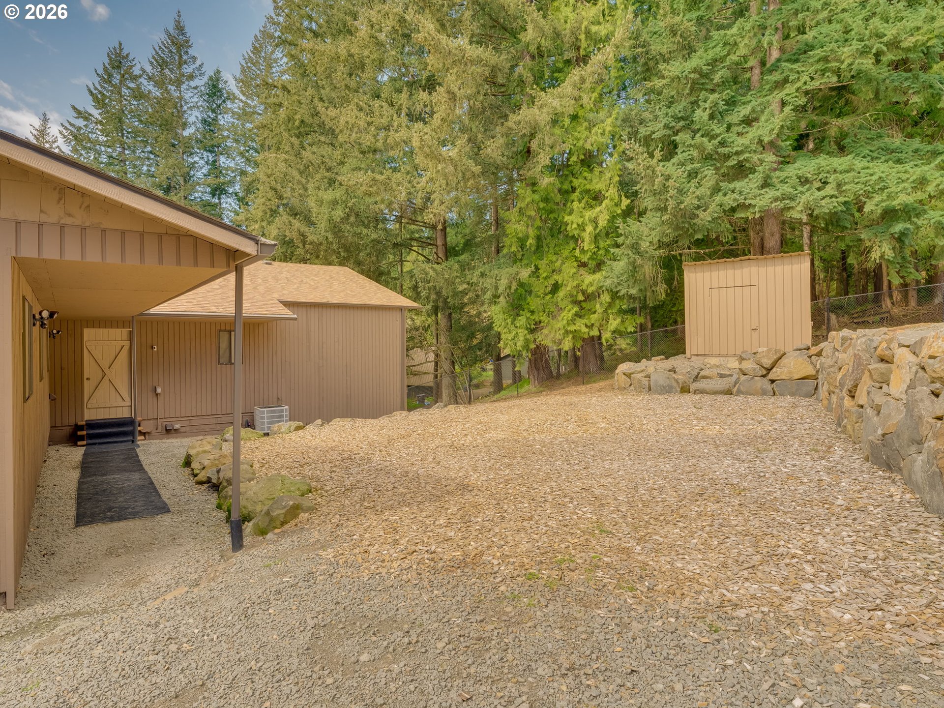 15480 South Big Rock Loop Mulino, OR 97042 - Photo 11 of 48