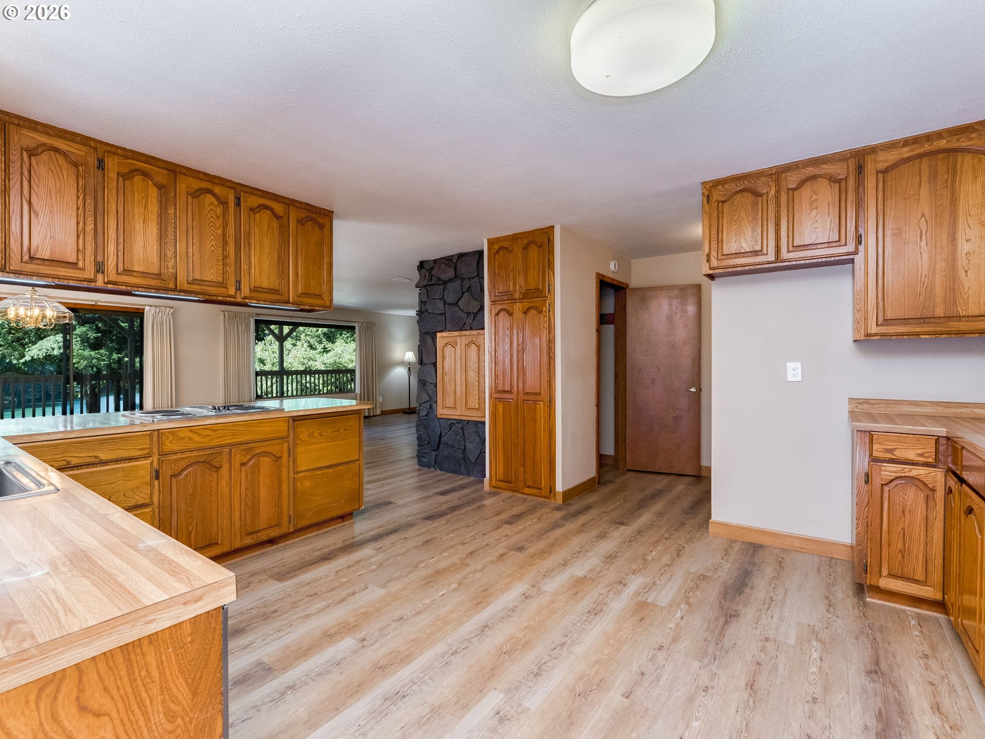 15480 South Big Rock Loop Mulino, OR 97042 - Photo 16 of 48