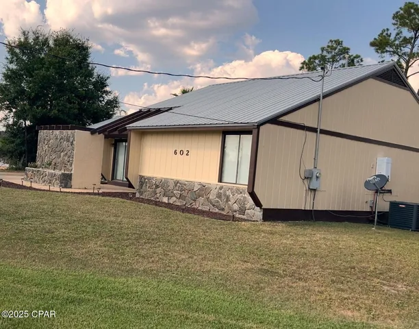 $300,000 | 602 Gabriel Street, Panama City, FL 32405