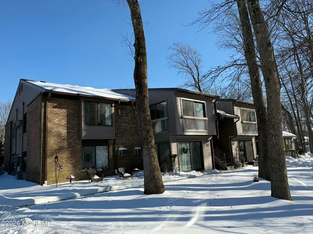 $2,950 | 15 Lexington Court, Red Bank, NJ 07701