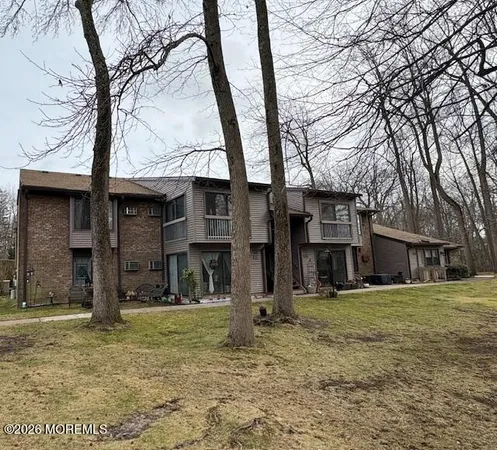 $2,650 | 15 Lexington Court, Red Bank, NJ 07701