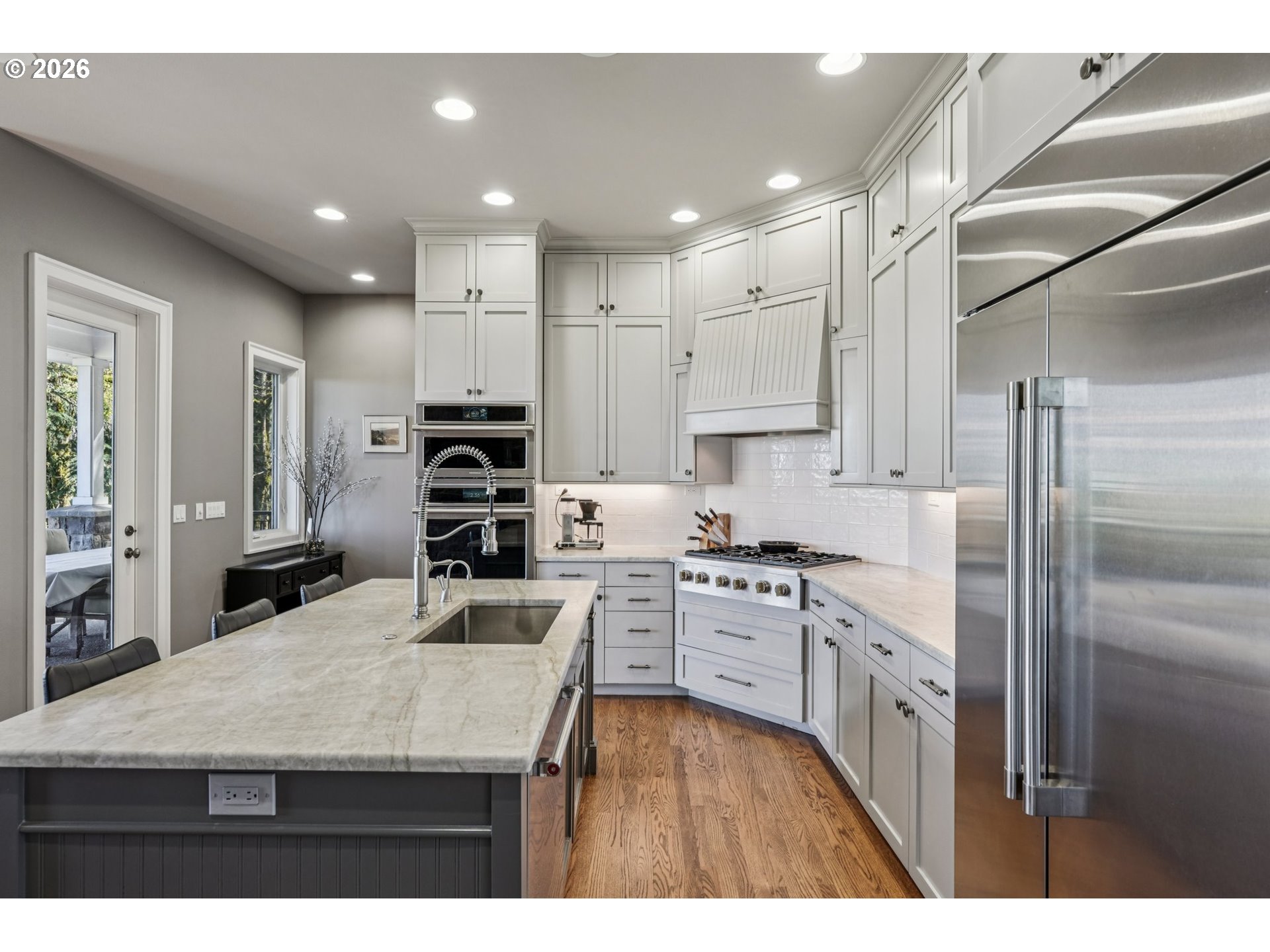 814 Northwest Spring Avenue Portland, OR 97229 - Photo 12 of 48 Gallery Image 12