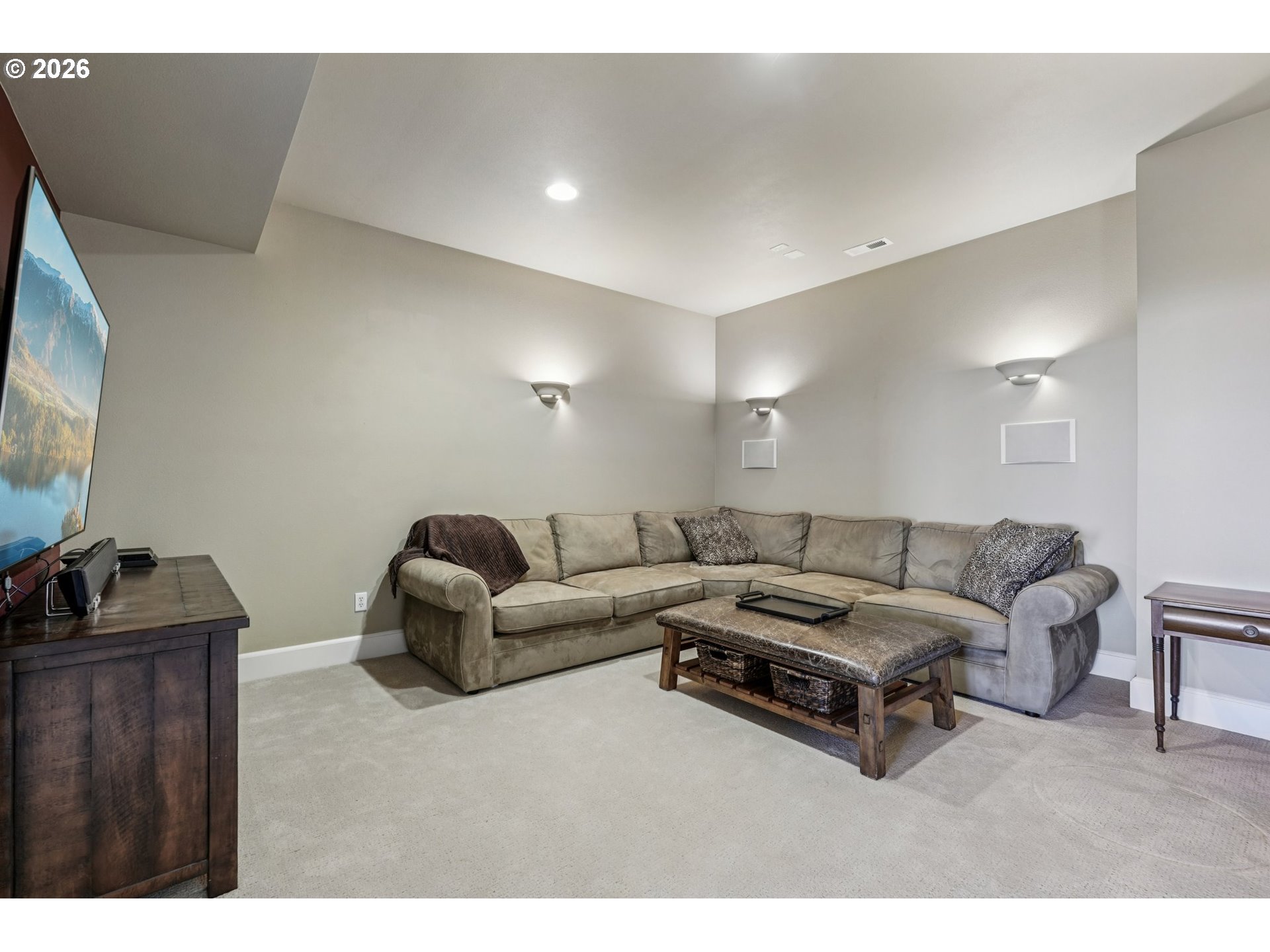 814 Northwest Spring Avenue Portland, OR 97229 - Photo 33 of 48 Gallery Image 33