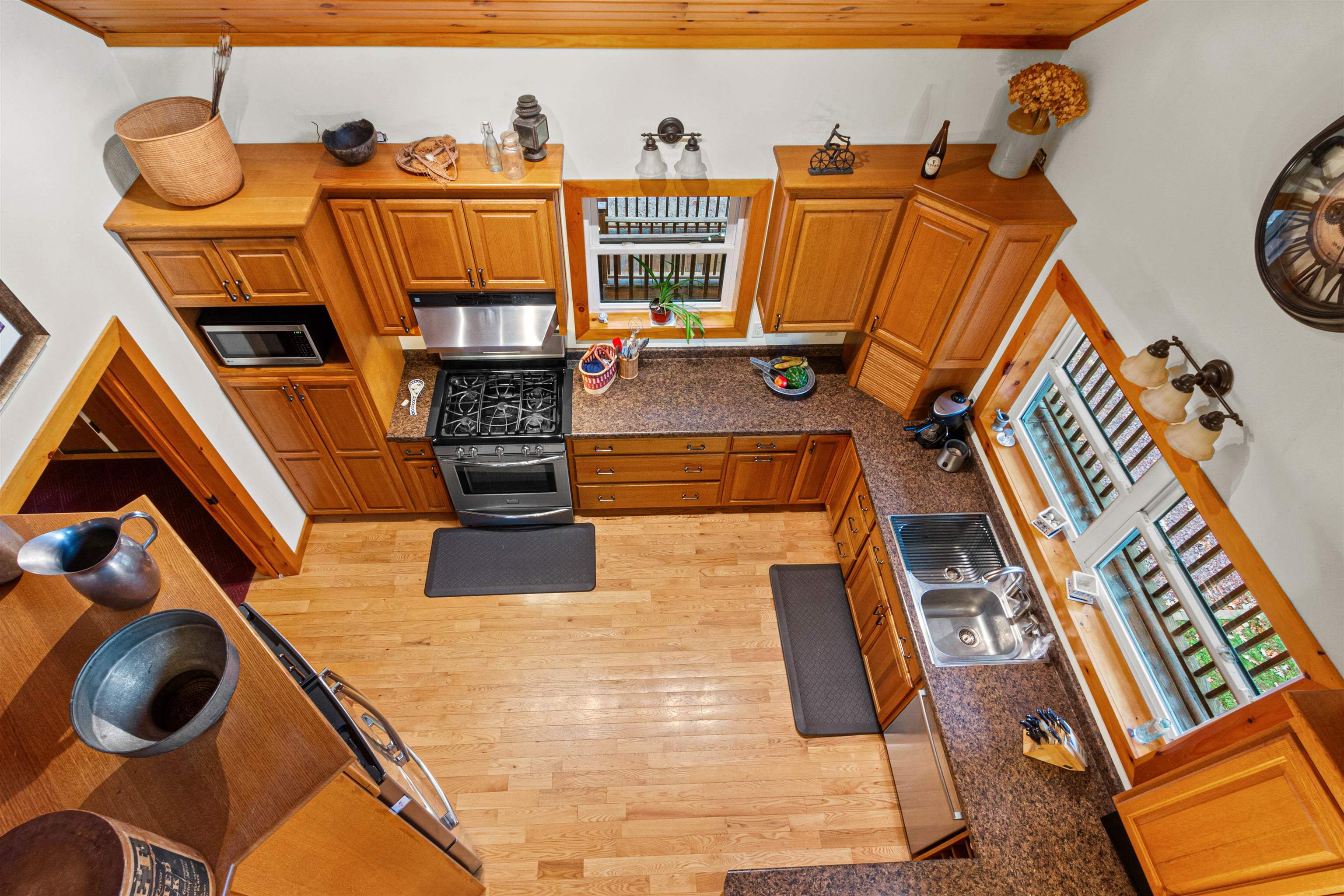 8840 Spring Lake Road Amherst, WI 54406 - Photo 39 of 60