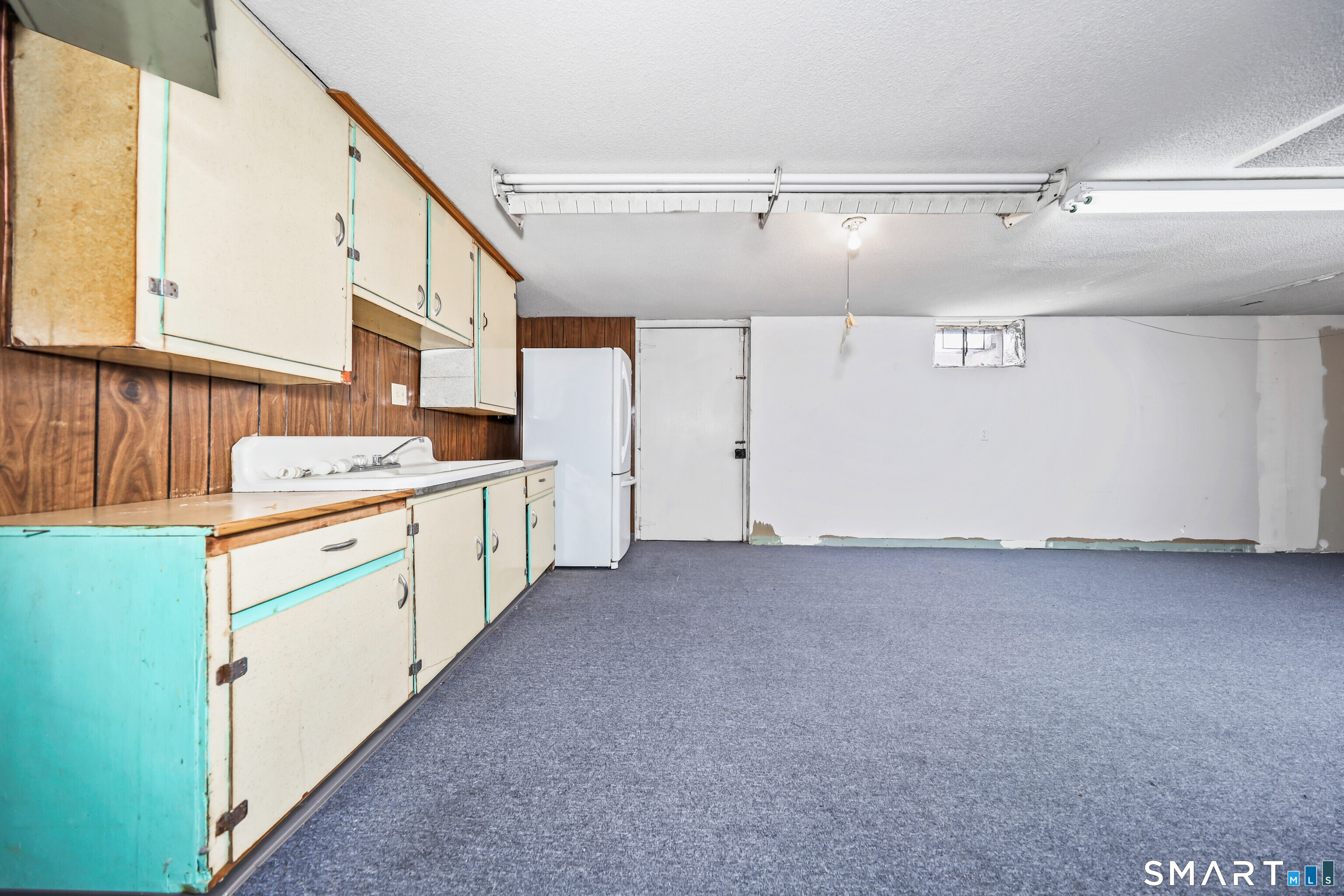 676 Woodtick Road Waterbury, CT 06705 - Photo 18 of 30