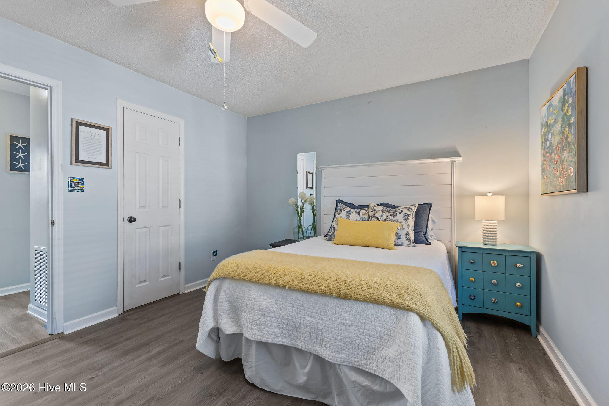 9253 Osprey Ridge Drive Emerald Isle, NC 28594 - Photo 17 of 38 Bedroom - Main Level
