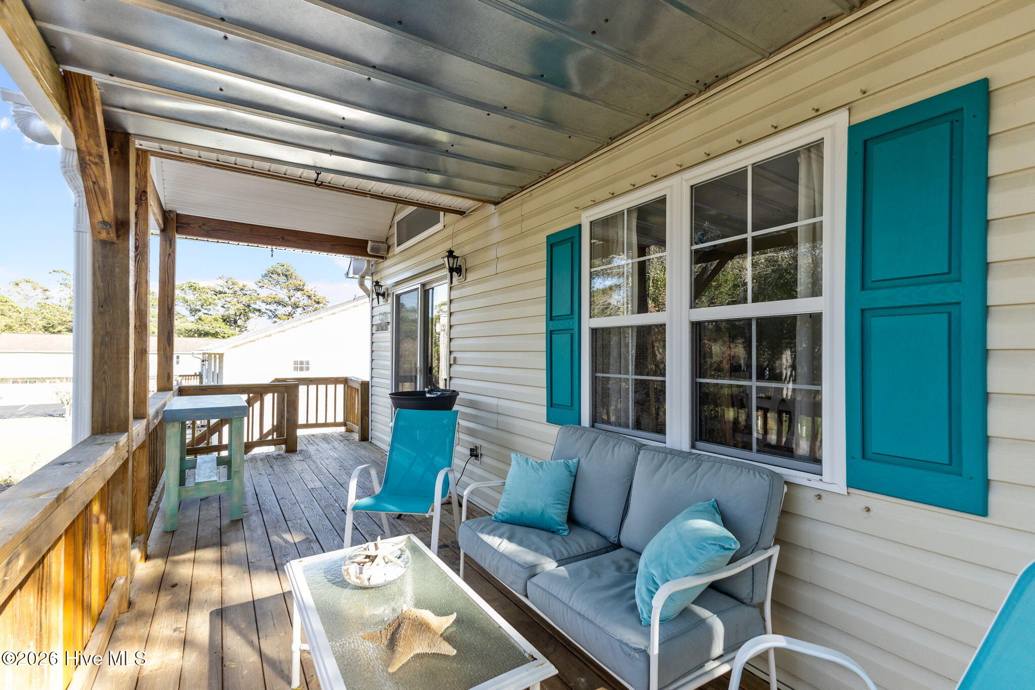 9253 Osprey Ridge Drive Emerald Isle, NC 28594 - Photo 2 of 38 Front Porch