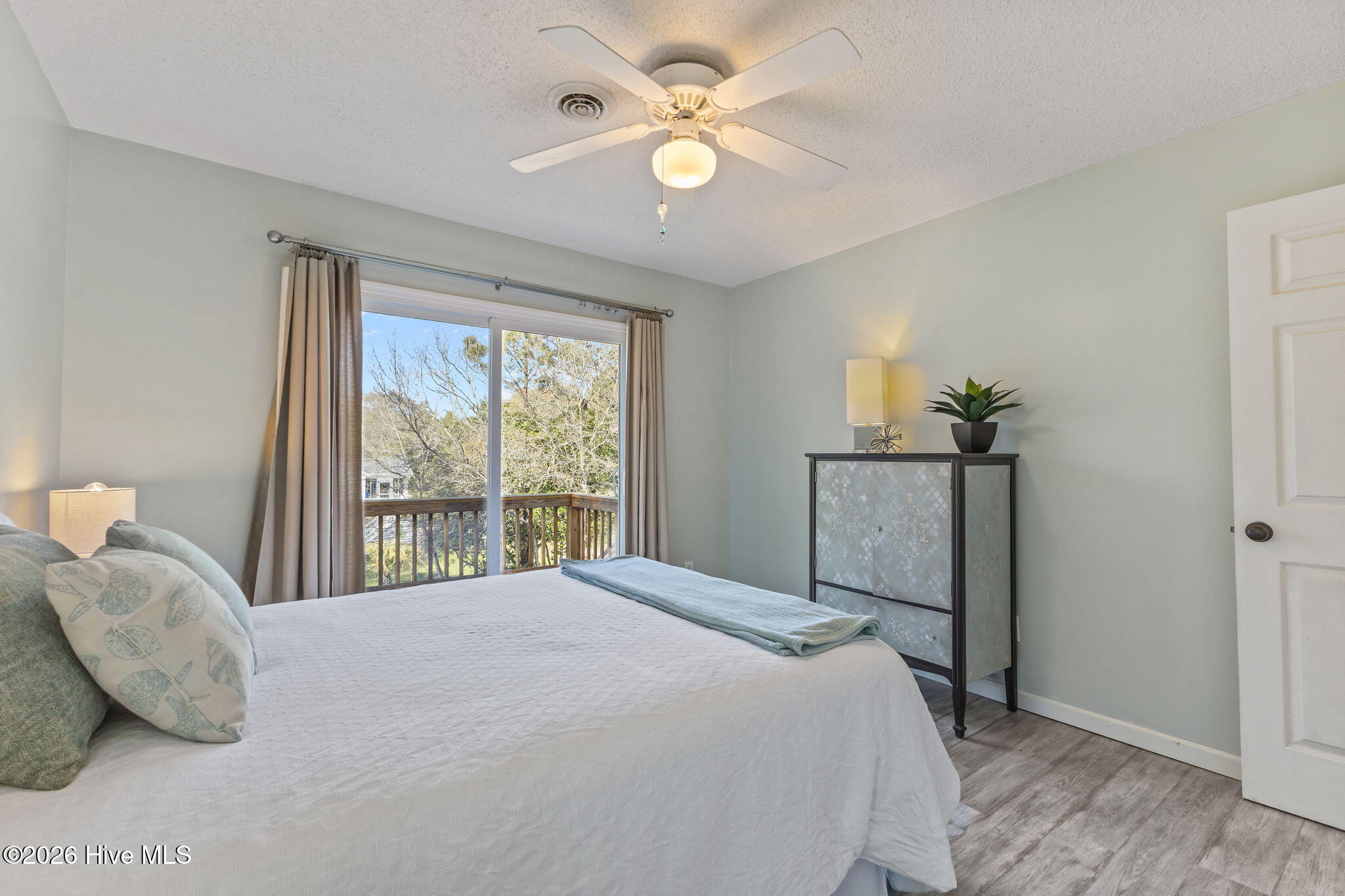 9253 Osprey Ridge Drive Emerald Isle, NC 28594 - Photo 21 of 38 Bedroom 2 - top level