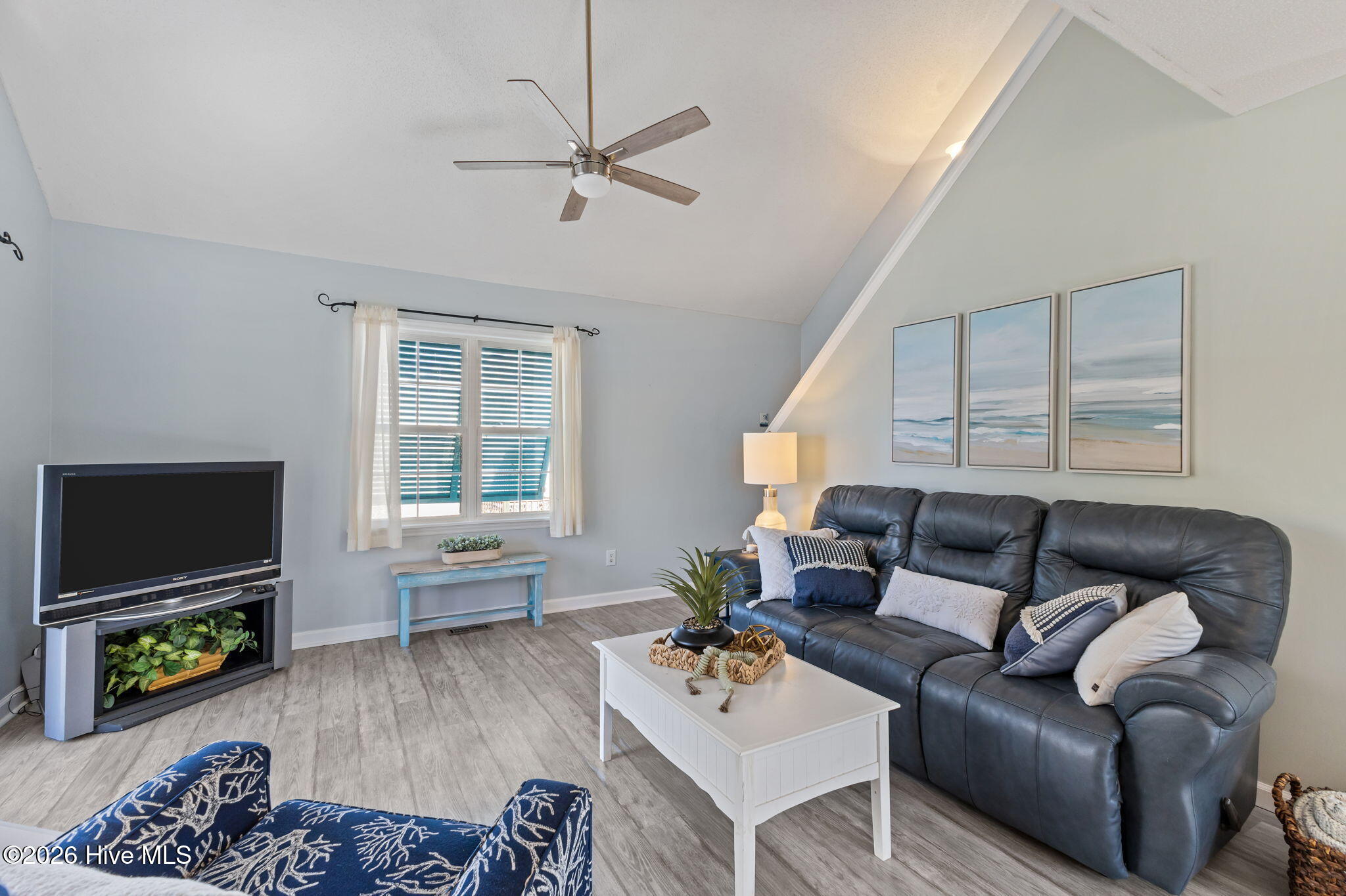 9253 Osprey Ridge Drive Emerald Isle, NC 28594 - Photo 6 of 38 Living Room