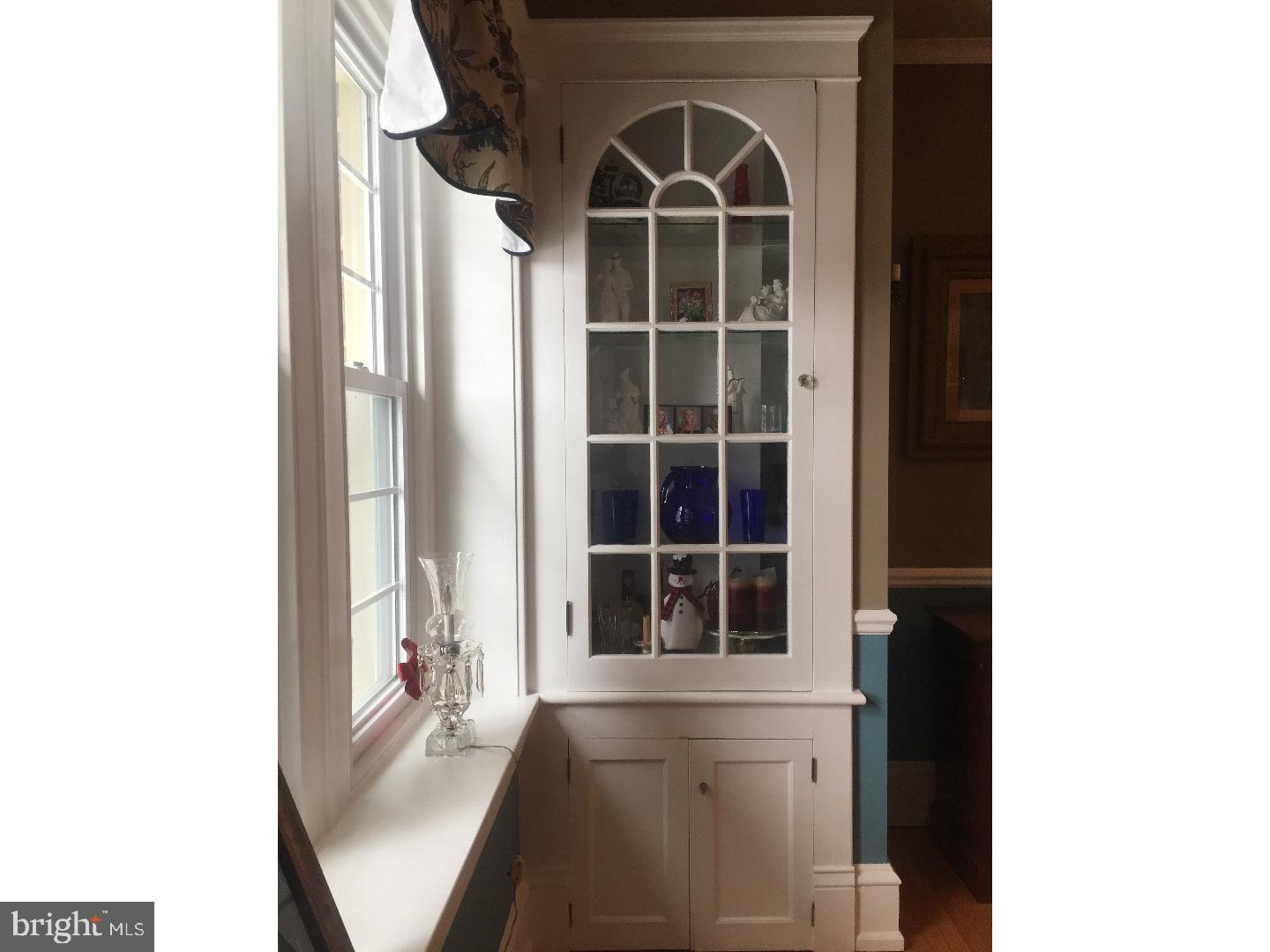 4 Llandaff Road Havertown, PA 19083 - Photo 9 of 25