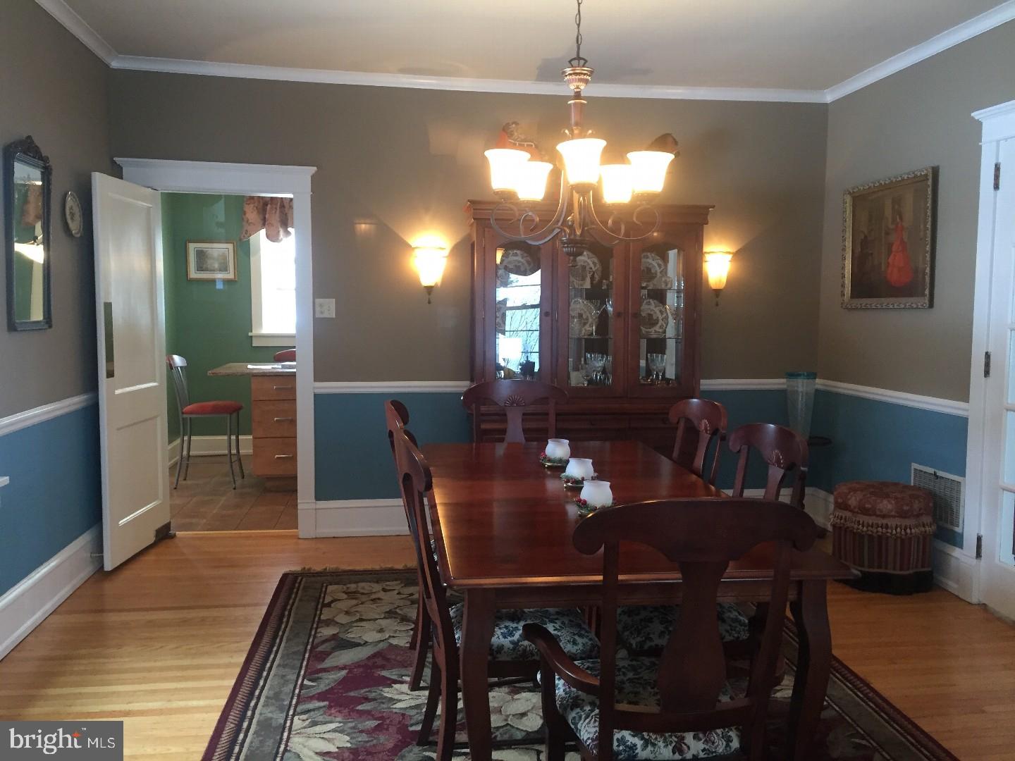 4 Llandaff Road Havertown, PA 19083 - Photo 10 of 25
