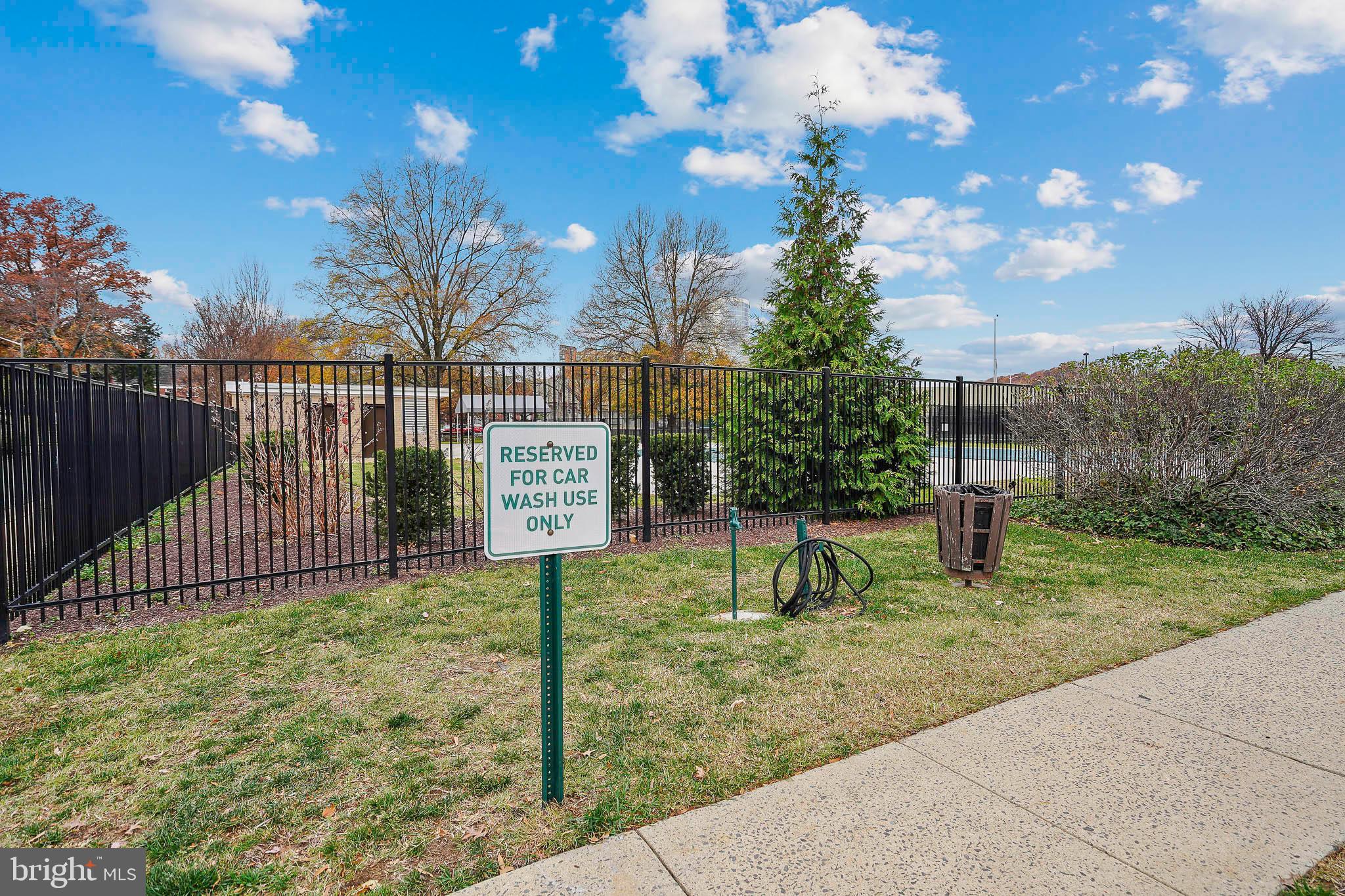 1225 Martha Custis Drive, Unit 1119 Alexandria, VA 22302 - Photo 35 of 36 a view of a park with iron fence