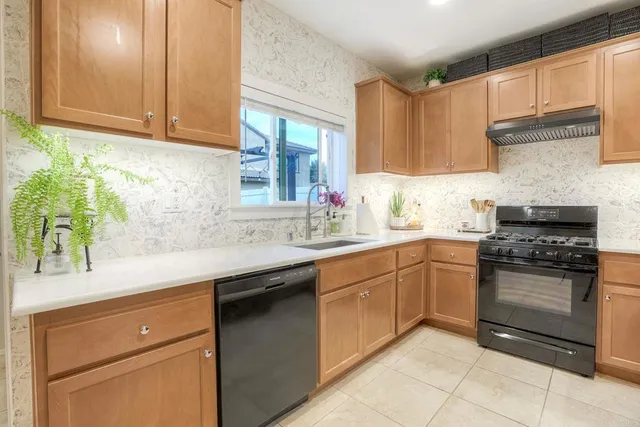 $680,000 | 35262 Persano Place, Fallbrook, CA 92028