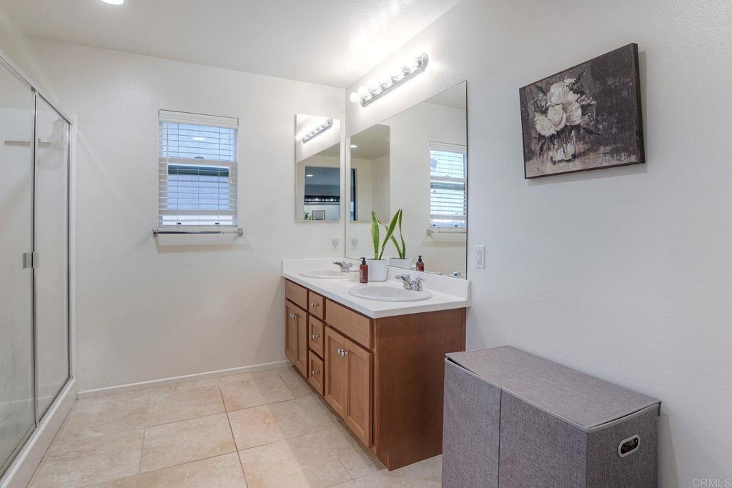 35262 Persano Place Fallbrook, CA 92028 - Photo 27 of 39