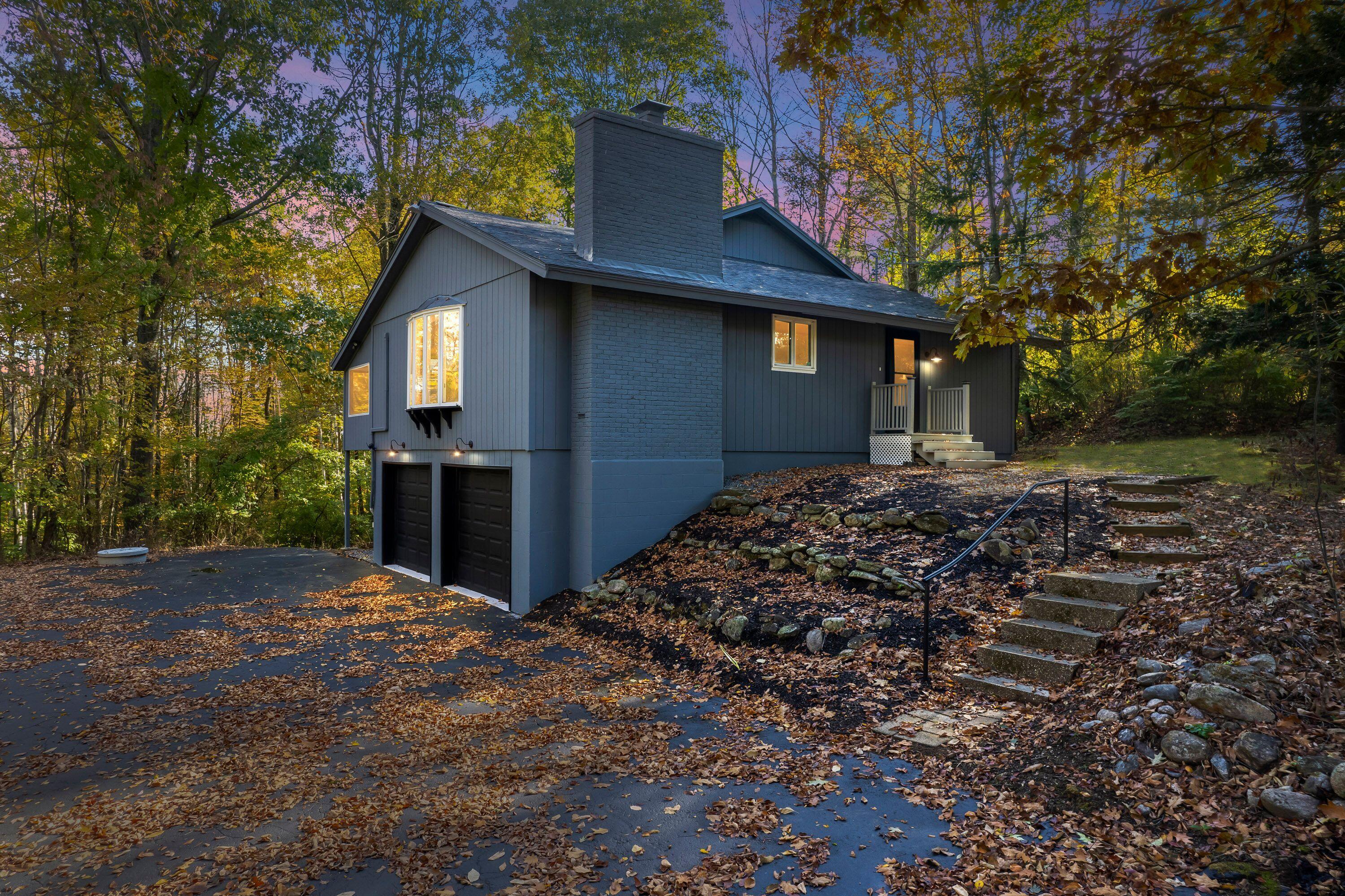 527 Hanson Ridge Road Springvale, ME 04083 - Photo 2 of 57 IdQpyBV4