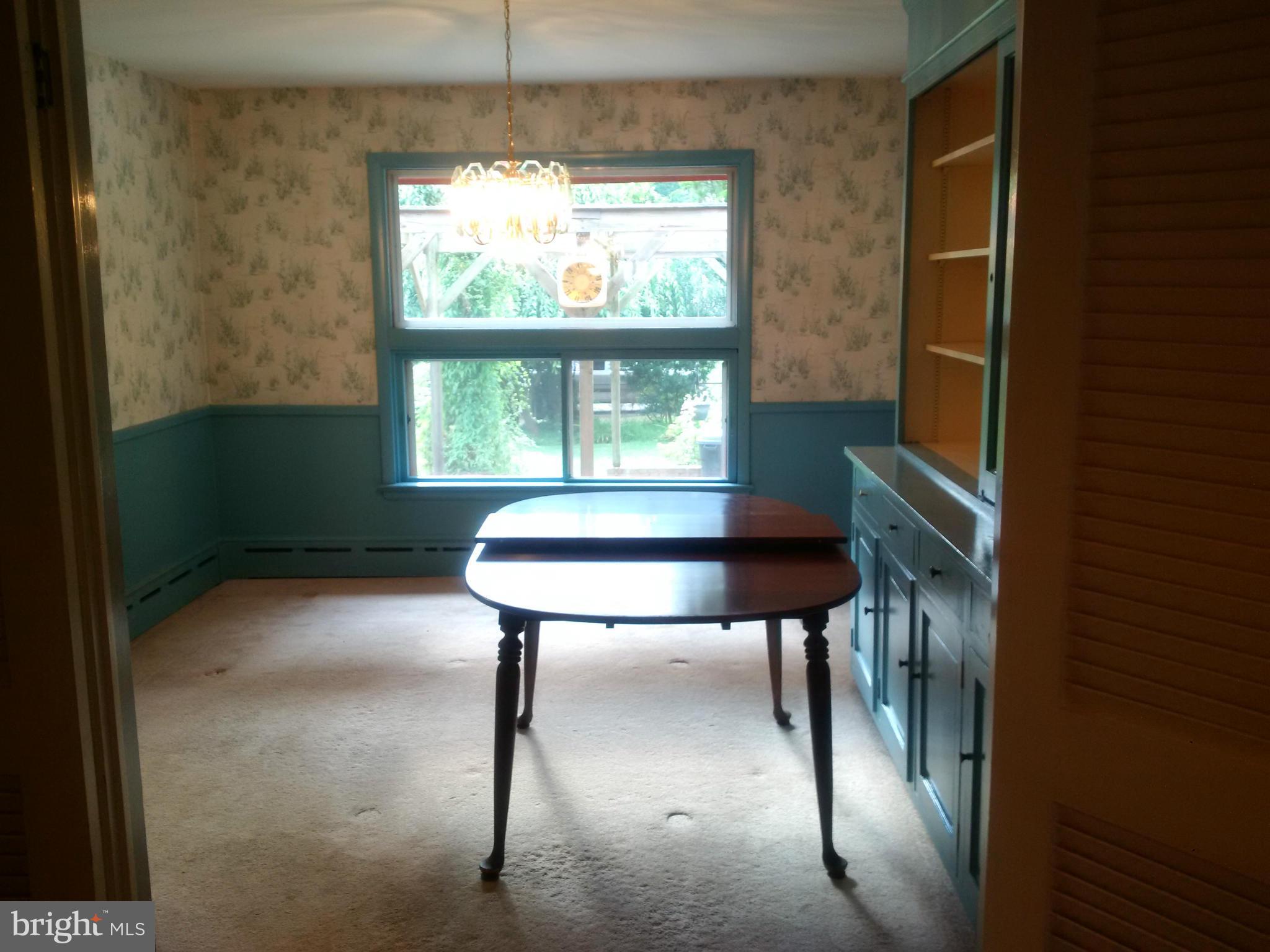 3900 Laurel Road Alexandria, VA 22309 - Photo 14 of 30 Dining Room w Built In Hutch