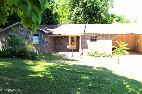 $359,900 | 1406 Sweetwater Vonore Road, Sweetwater, TN 37874