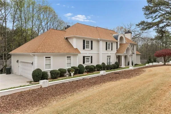 $965,000 | 8500 Valemont Drive, Sandy Springs, GA 30350
