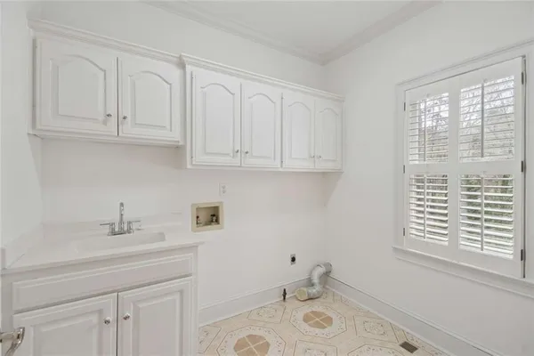 $965,000 | 8500 Valemont Drive, Sandy Springs, GA 30350