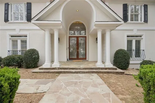 $965,000 | 8500 Valemont Drive, Sandy Springs, GA 30350