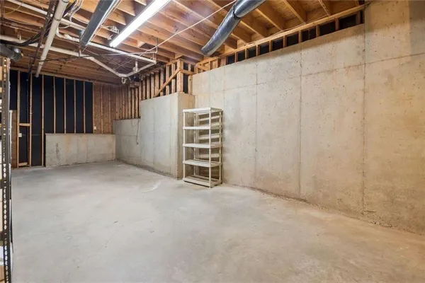 $965,000 | 8500 Valemont Drive, Sandy Springs, GA 30350