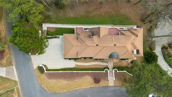 $965,000 | 8500 Valemont Drive, Sandy Springs, GA 30350