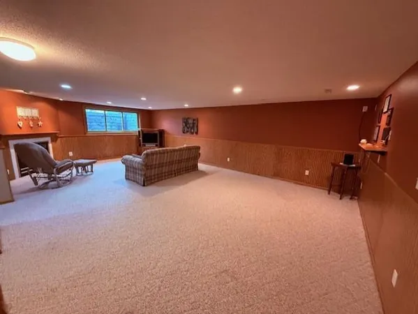 $299,900 | 305 15th Street North, Breckenridge, MN 56520