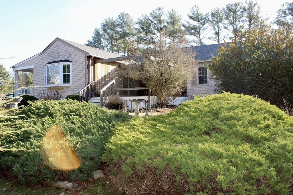 111 County Road East Freetown, MA 02717 - Photo 6 of 29 a front view of a house with garden