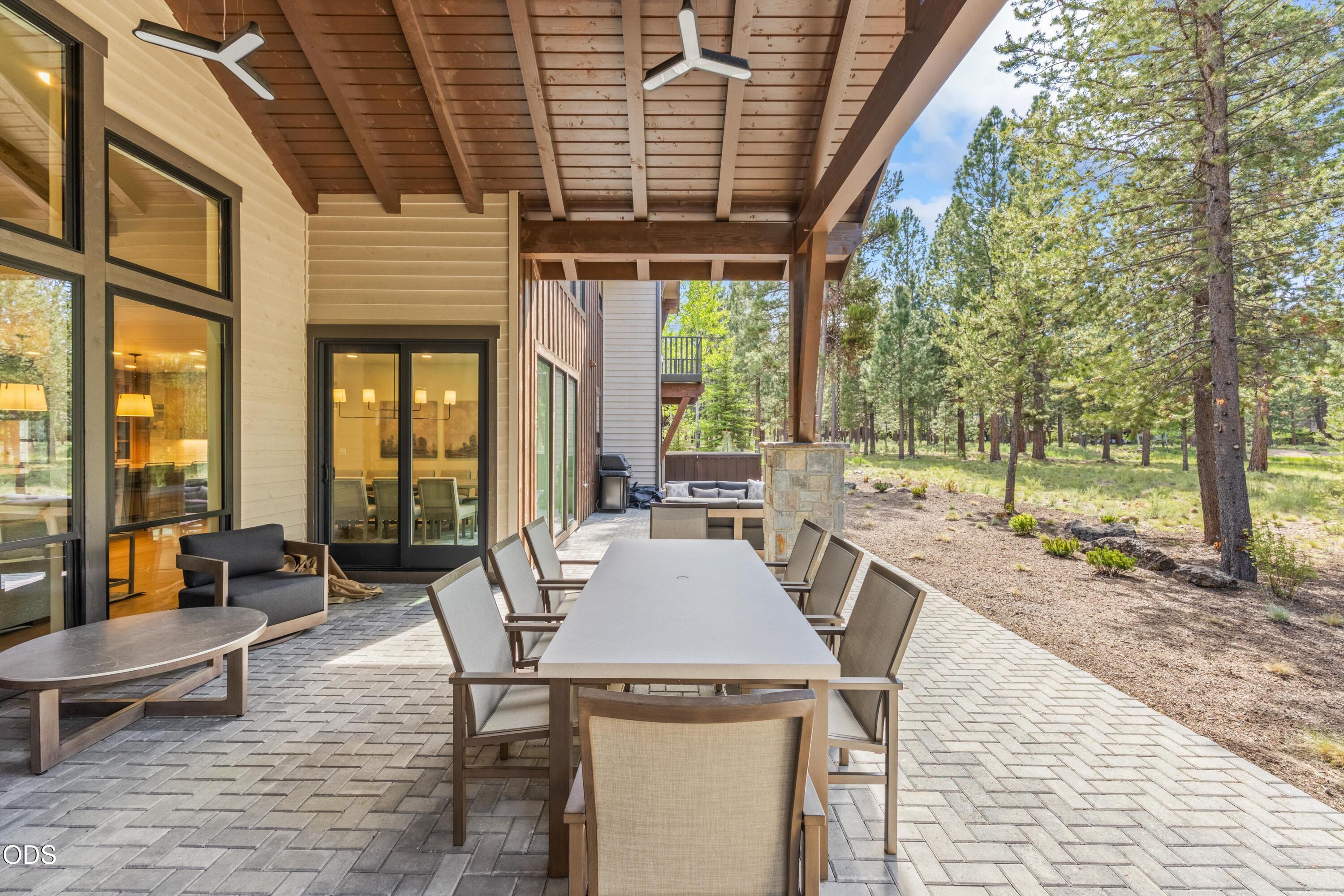 56322 Fireglass Loop, Unit 174 Bend, OR 97707 - Photo 28 of 44
