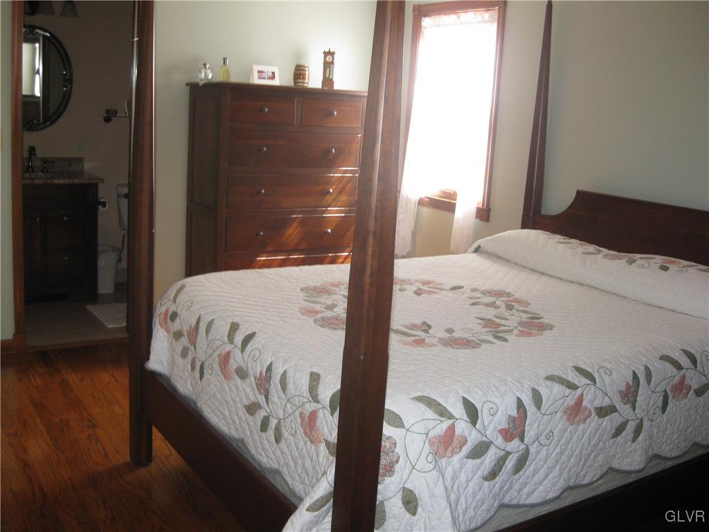 4702 Jasper Road Emmaus, PA 18049 - Photo 17 of 48 Gallery Image 17