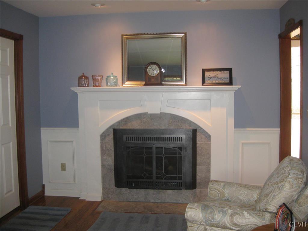 4702 Jasper Road Emmaus, PA 18049 - Photo 10 of 48 Gallery Image 10