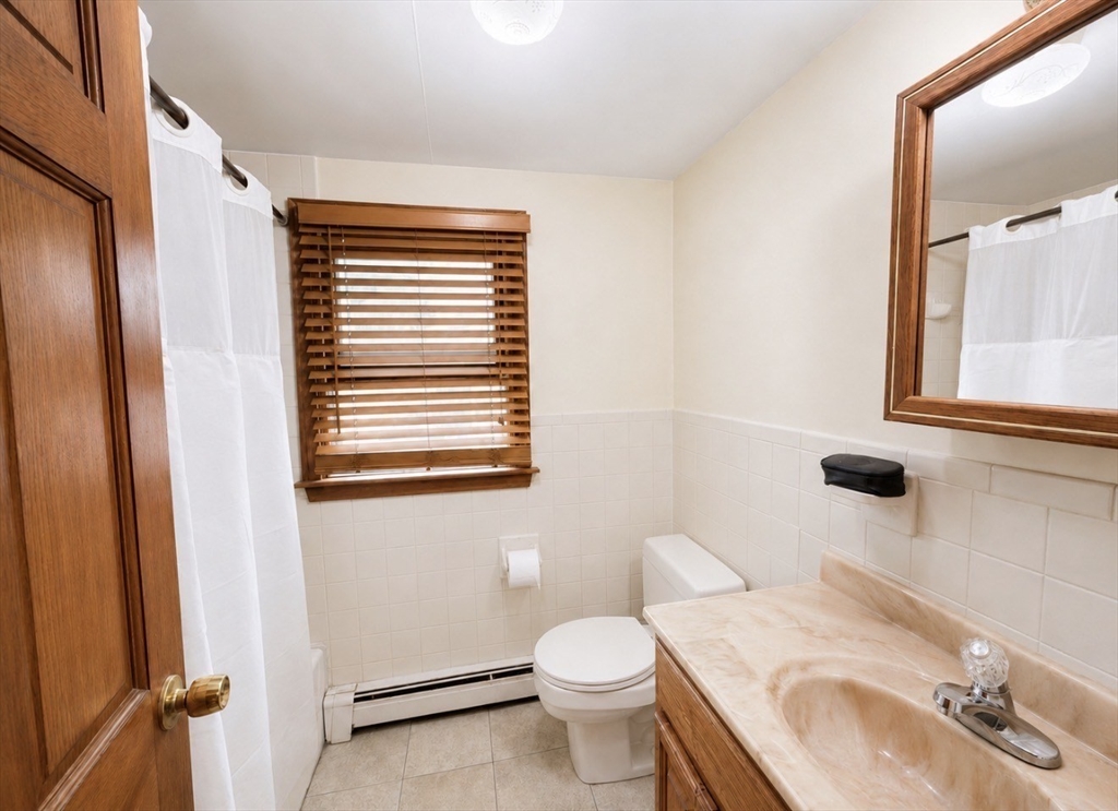 439 Newport Road Hull, MA 02045 - Photo 14 of 19