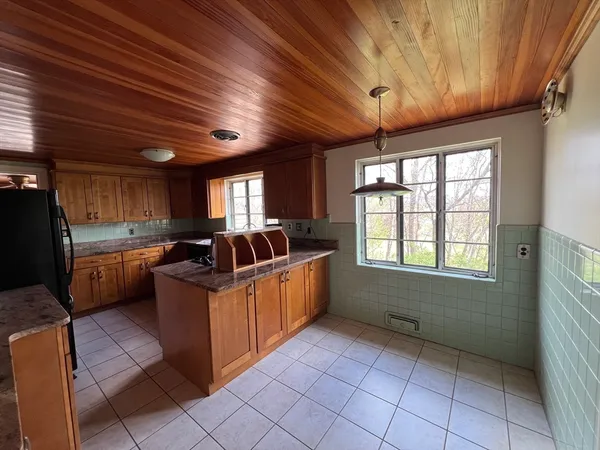 $2,500,000 | 169 Grove Street, Cambridge, MA 02138