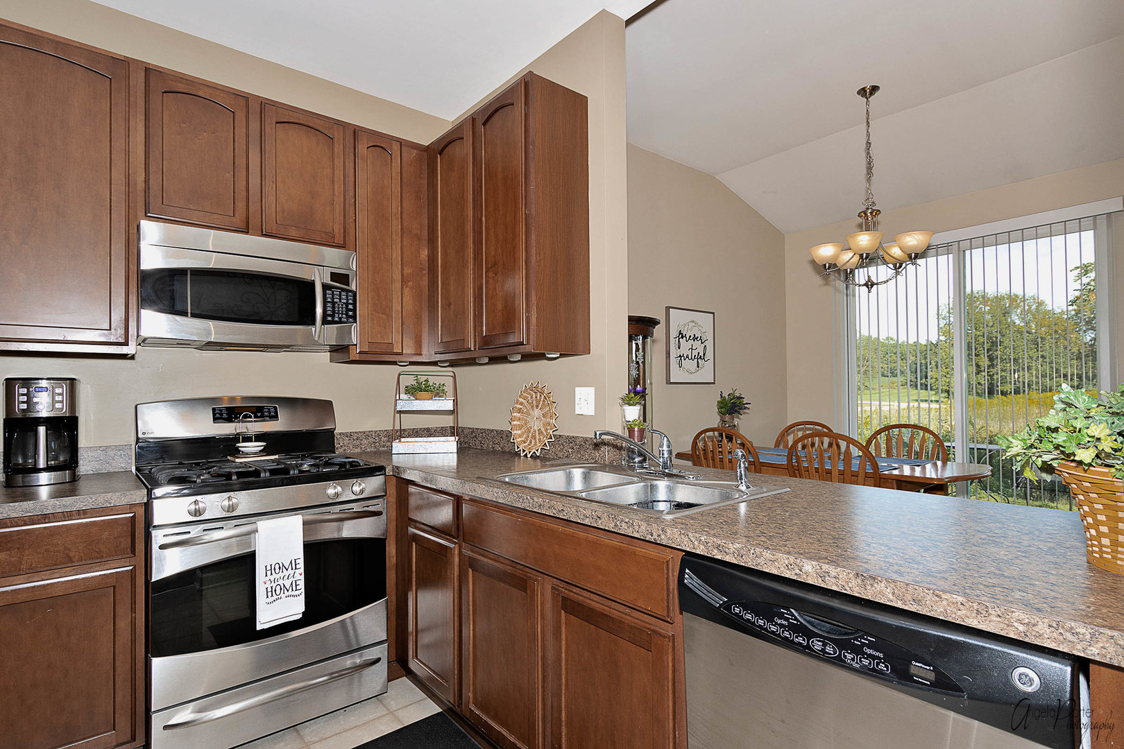 1417 Draper Road, Unit 1417 McHenry, IL 60050 - Photo 5 of 19