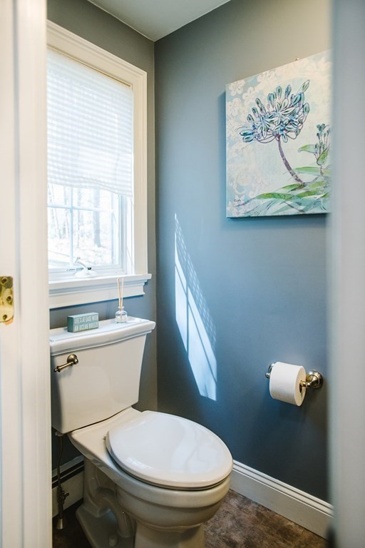 25 Pillings Pond Road Lynnfield, MA 01940 - Photo 28 of 39 Gallery Image 28