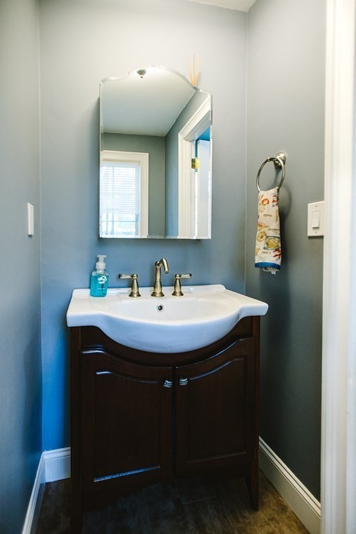 25 Pillings Pond Road Lynnfield, MA 01940 - Photo 29 of 39 Gallery Image 29