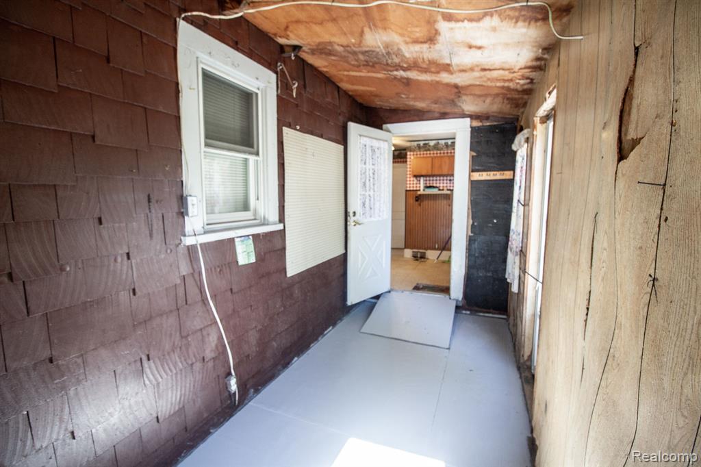6050 North Vassar Road Flint, MI 48506 - Photo 29 of 44