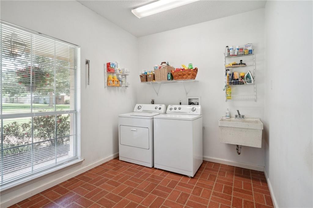 555 Barbara Place Mandeville, LA 70448 - Photo 23 of 35