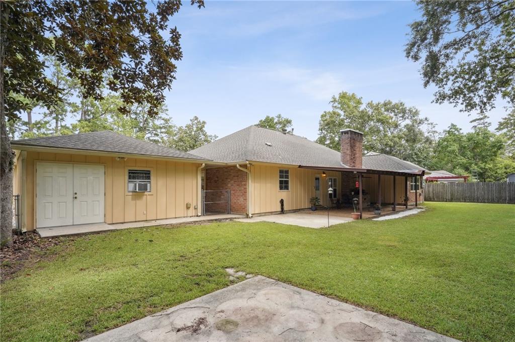 555 Barbara Place Mandeville, LA 70448 - Photo 32 of 35