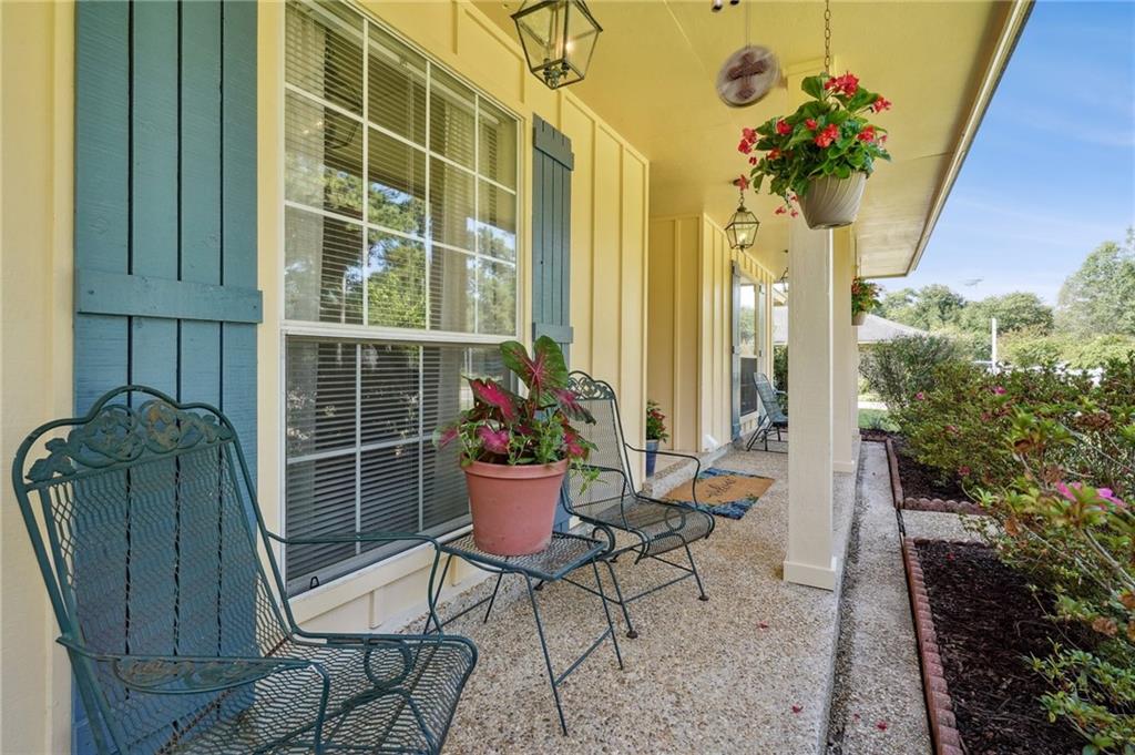 555 Barbara Place Mandeville, LA 70448 - Photo 4 of 35