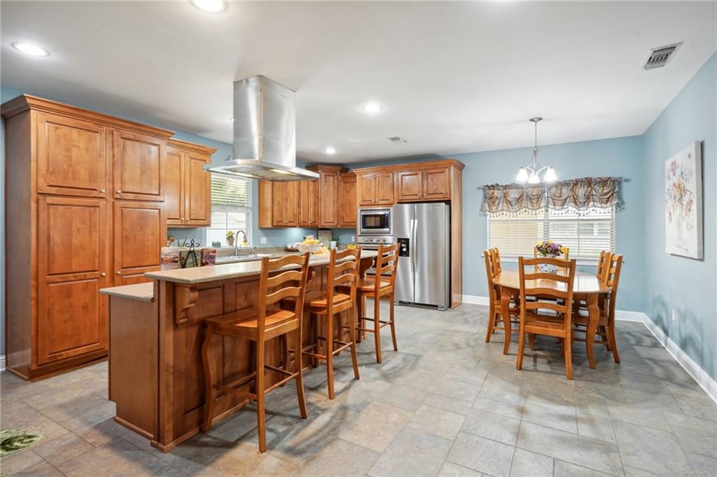 555 Barbara Place Mandeville, LA 70448 - Photo 9 of 35