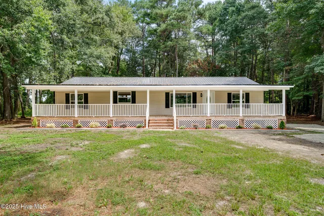$275,000 | 3035 East Darden Road, Faison, NC 28341
