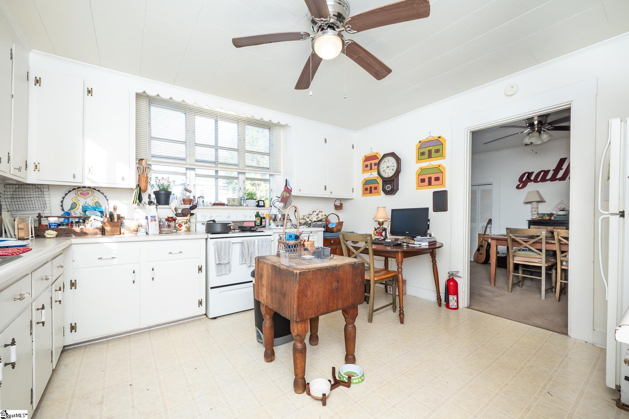 7 Smith Street Ware Shoals, SC 29692 - Photo 3 of 19