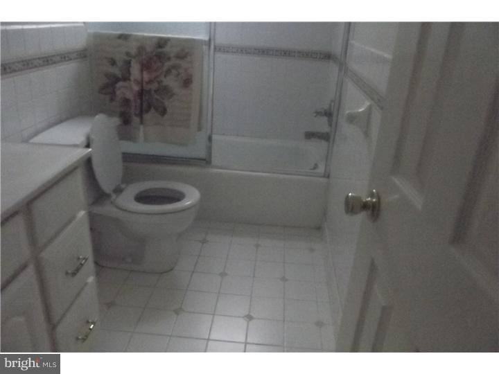 809 Cypress Road Warminster, PA 18974 - Photo 13 of 16