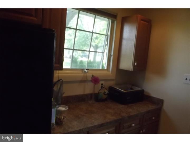 809 Cypress Road Warminster, PA 18974 - Photo 6 of 16